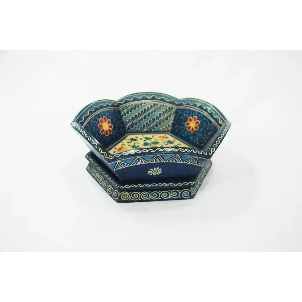 Handcrafted Curved Hexagonal Fruit Bowl Collection