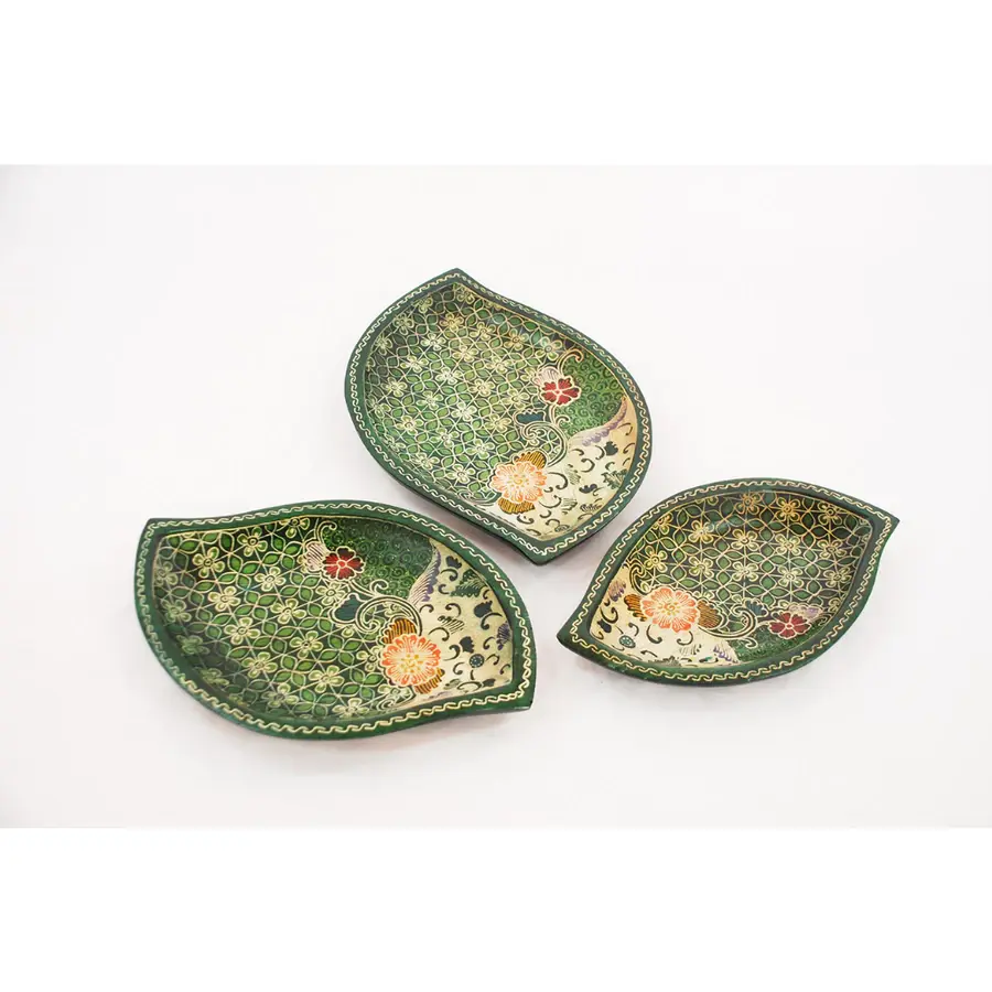 Artisan S-Shaped Leaf Wooden Plate